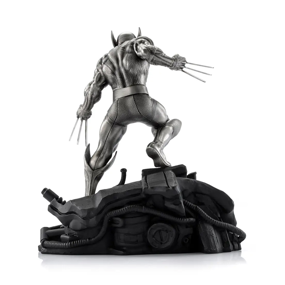 Marvel - X-Men - Wolverine Victorious Limited Edition Figurine - Packshot 2