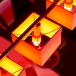 Philips - Hue E14 B39 Candle-Shaped Smart Bulb V2 - Packshot 4