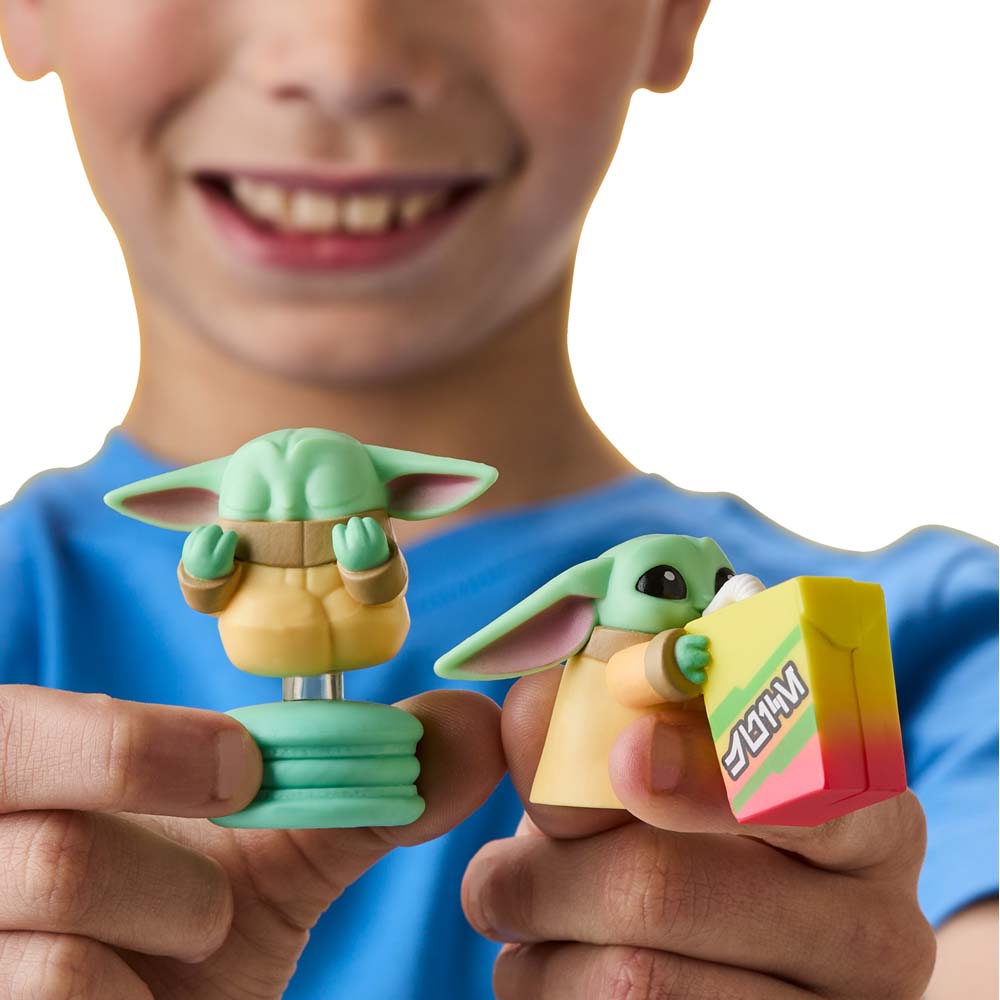 Star Wars - Grogu Snack Attack Mystery Figure Blind Box (Single Box) - Packshot 6