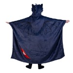 How to Train Your Dragon - Toothless Wearable Blanket - Packshot 3