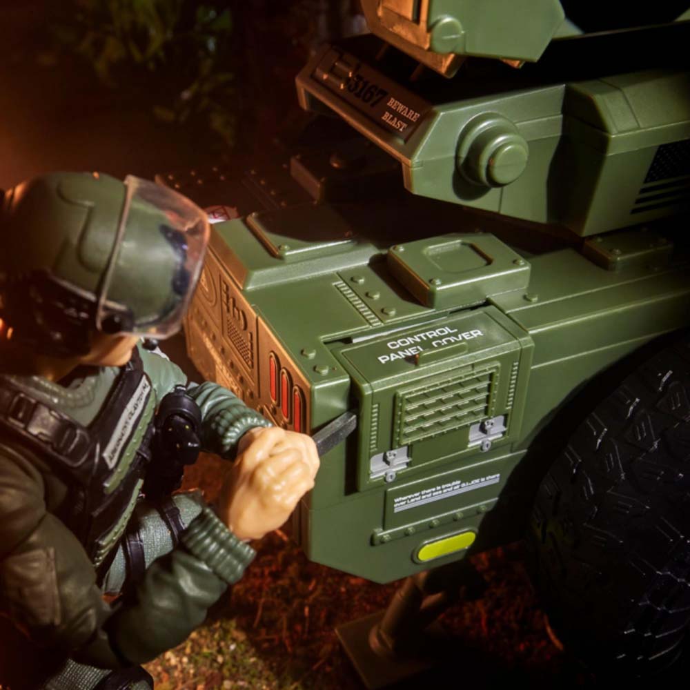 G.I. Joe - Clayton “Hawk” Abernathy with M.M.S. Classified Series 6" Action Figure - Packshot 6