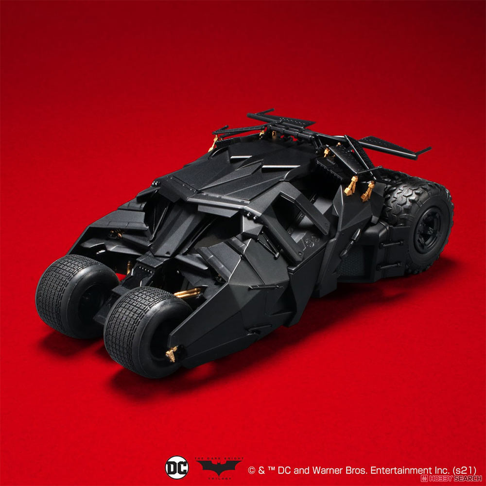 DC Comics - Batman Begins - Batmobile Model Figure - Packshot 2