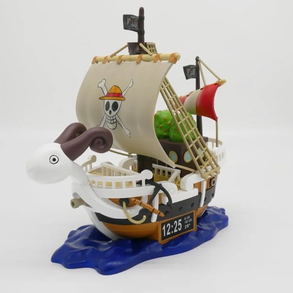 One Piece - The Going Merry LED Light-Up Alarm Clock - Packshot 2
