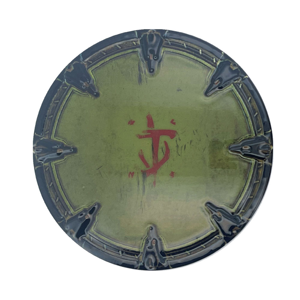 Doom: The Dark Ages - Doom Slayer Shield Medallion - Packshot 1