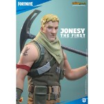 Fortnite - Jonesy The First 1/6 Scale Figure - Packshot 6
