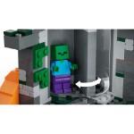Minecraft - LEGO Zombie Dungeon #21587 - Packshot 4