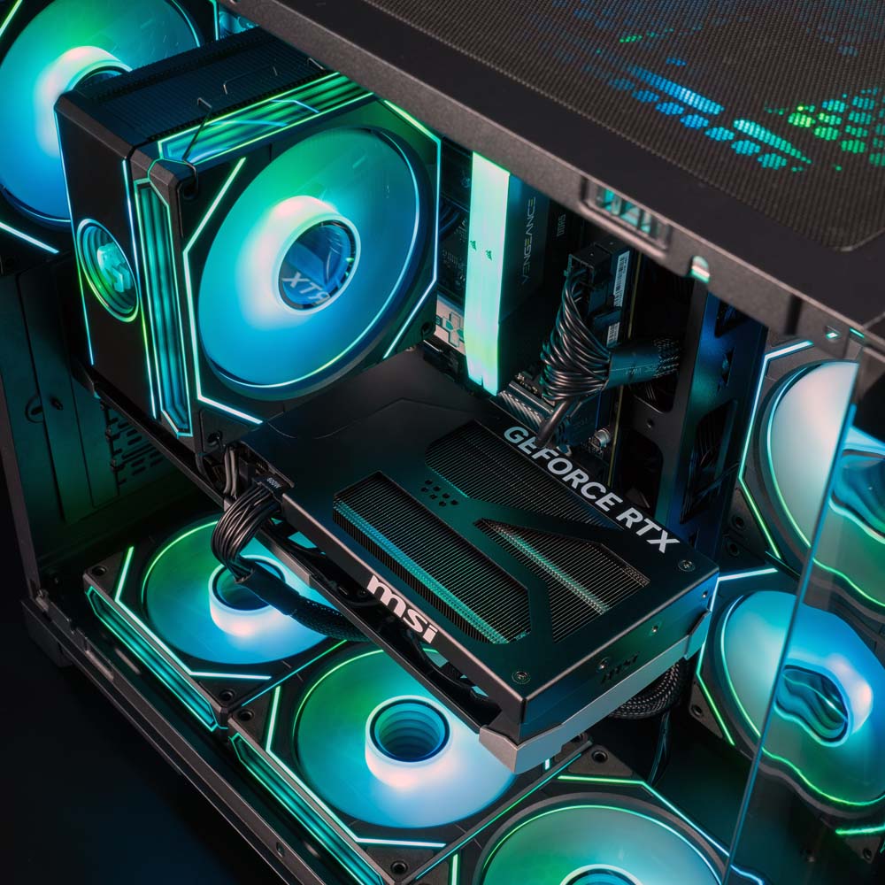 Evolve KRONOS | RTX 5080 | Ryzen 7 9800X3D | 32GB DDR5 | Curved Glass ATX Gaming PC - Packshot 4