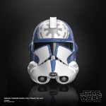 Star Wars - The Black Series - Clone Commander Jesse Premium Electronic Helmet - Packshot 4