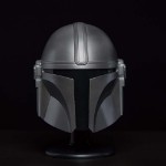 The Mandalorian - The Black Series - The Mandalorian Mini Helmet - Packshot 3
