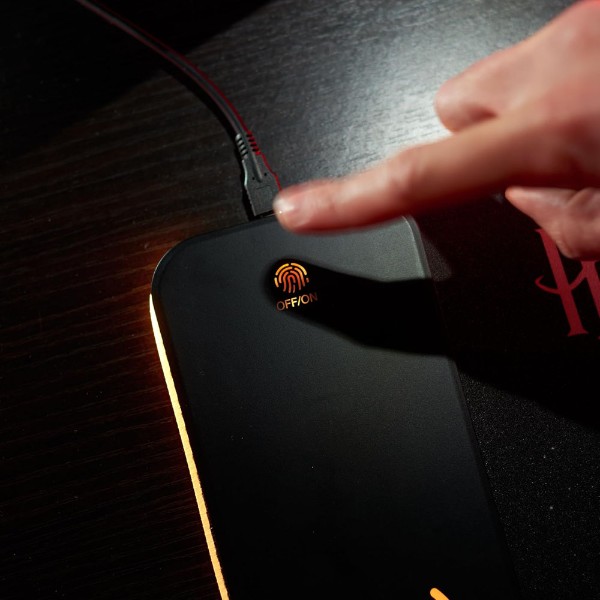 Harry Potter - Numskull Hogwarts XL RGB Gaming Mat with 15W Wireless Charger - Packshot 4