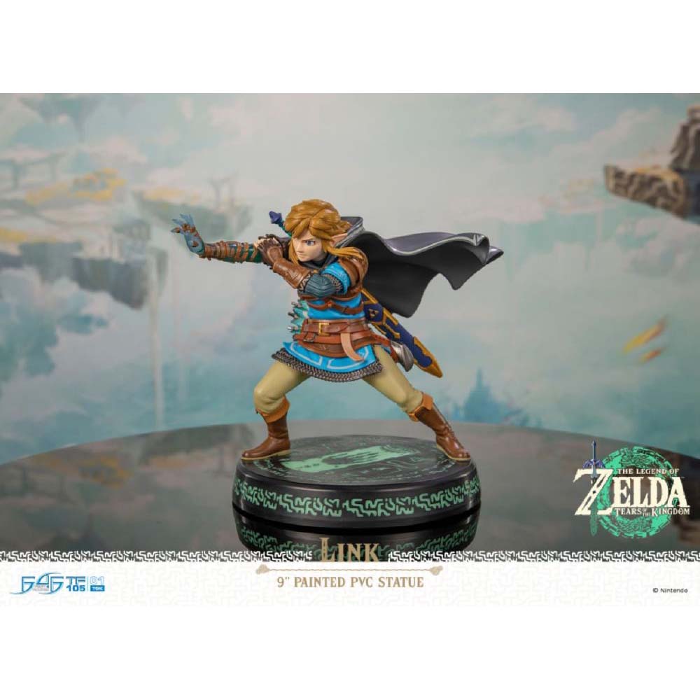 Nintendo - The Legend of Zelda: Tears of the Kingdom - Link PVC Statue - Packshot 2