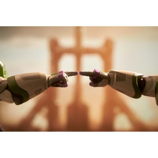 Disney - Lightyear - Robosen Infinity Pack Buzz Lightyear Limited Edition Figure - Packshot 4