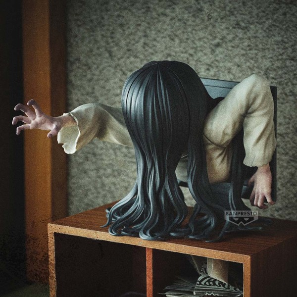 Ring - Sadako Bust Figure - Packshot 5