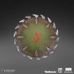 Doom: The Dark Ages - Slayer Shield Saw 10" Replica - Packshot 2