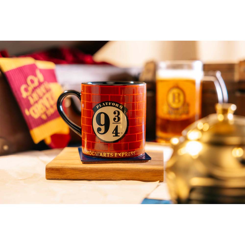 Harry Potter 25th Anniversary - Platform 9 ¾ Mug - Packshot 3