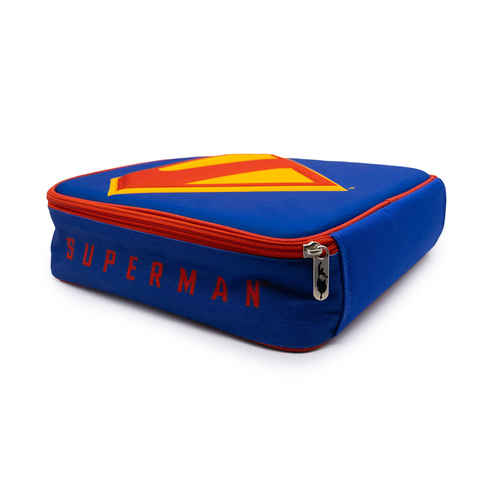 DC Comics - Superman 2025 - Classic Superman Shield Lunchbag - Packshot 2