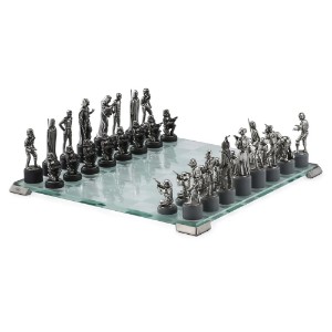 Star Wars - Classic Pewter Chess Set