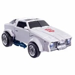 Transformers - Autobot Tailgate Deluxe Class Action Figure - Packshot 2