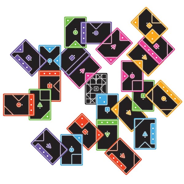 Tacta Card Game - Packshot 2