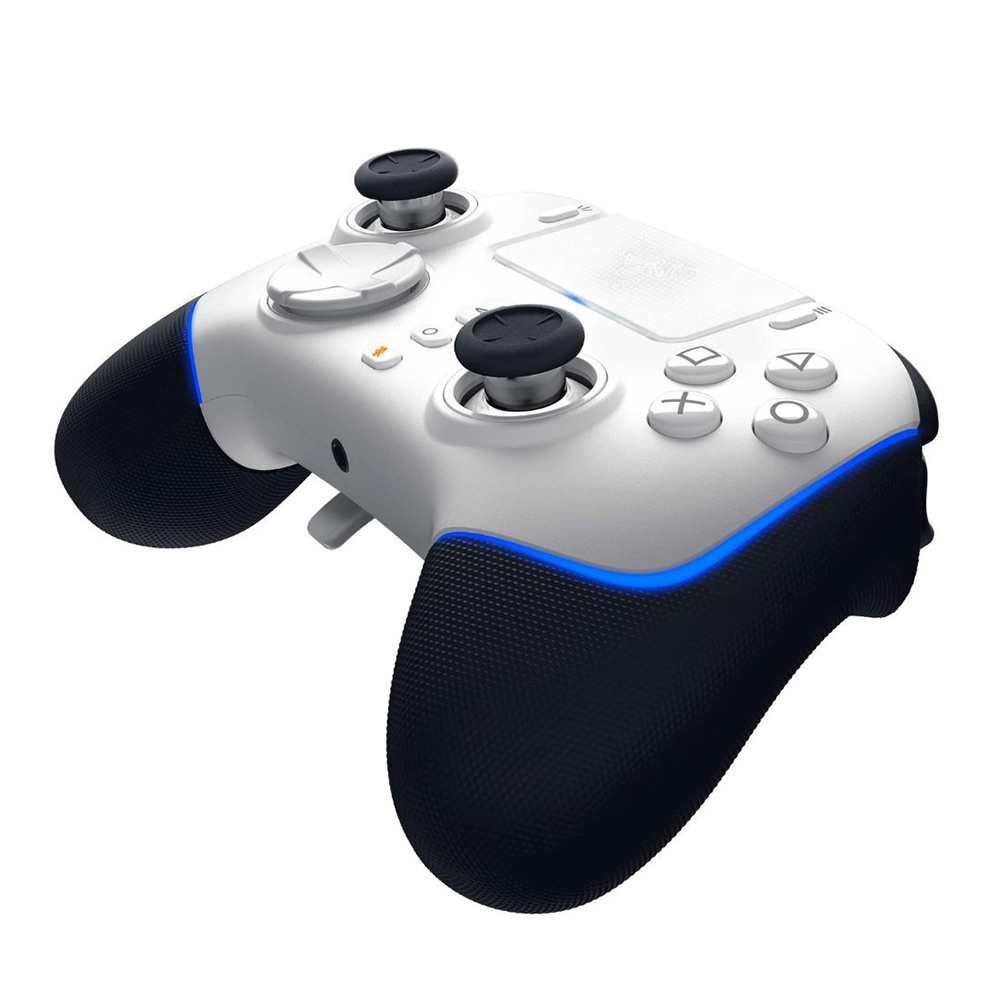 Razer Wolverine V2 Pro Wireless PlayStation 5 & PC Gaming Controller - White - Packshot 5