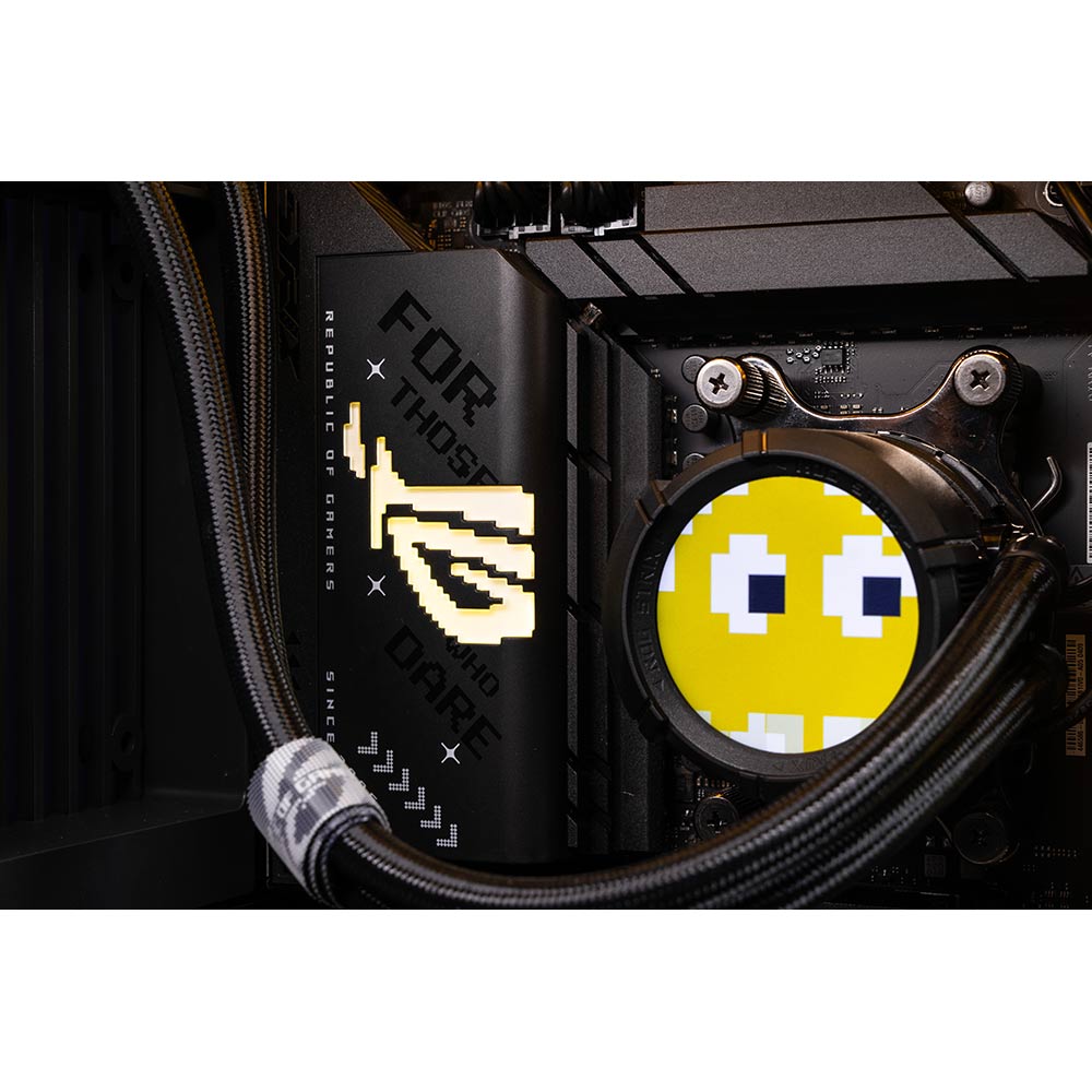 Evolve Gaming PC | GILDED | RTX 5090 | Ryzen 7 9800X3D | 32GB DDR5 | 2TB Storage - Packshot 3