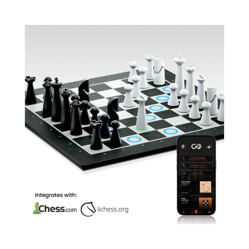 GoChess Mini Smart Chess Board - Packshot 2