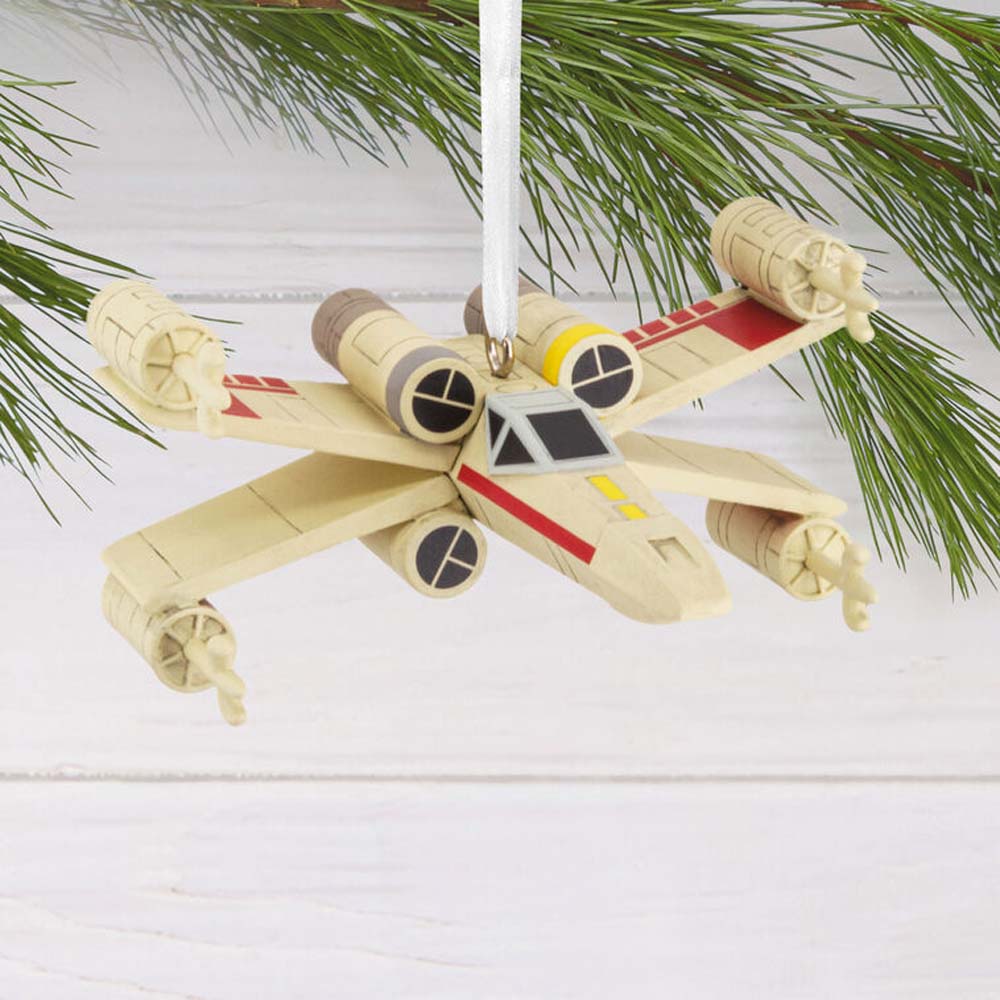 Star Wars - X-Wing Starfighter Hallmark Keepsake Ornament - Packshot 2