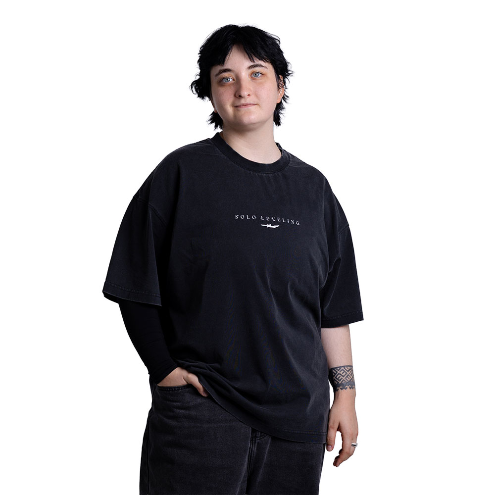 Solo Leveling - Shadow Monarch Oversized T-Shirt - Packshot 5