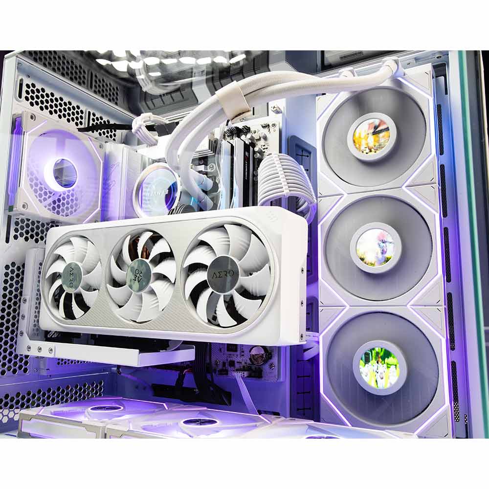 Evolve Gaming PC | ATHENA | RTX 5080 | Ryzen 7 9800X3D | 32GB DDR5 | 2TB Storage - Packshot 5
