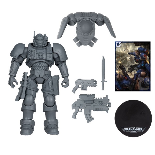 Warhammer 40,000 - Ultramarines Lieutenant in Phobos Armor Artist Proof 7" Scale Action Figure - Packshot 5