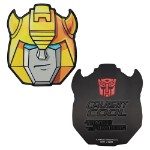 Transformers - Bumblebee Medallion Replica - Packshot 2