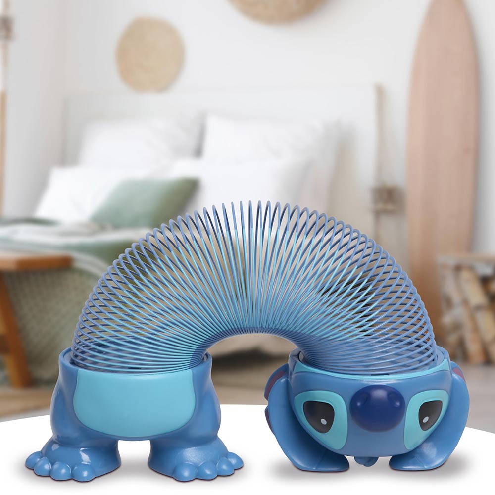 Disney Lilo & Stitch - Slinky Flips Stitch - Packshot 5