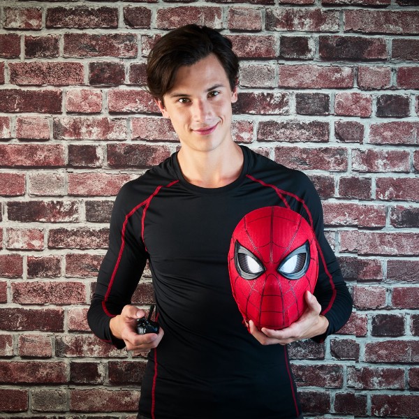 Marvel - No Way Home - Marvel Legends Series Spider-Man Electronic Expressive Mask (Vers. 2) - Packshot 5