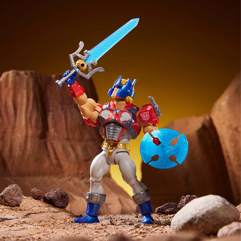 Masters of the Universe x Transformers - Optimus Prime Armor He-Man Origins Action Figure - Packshot 2