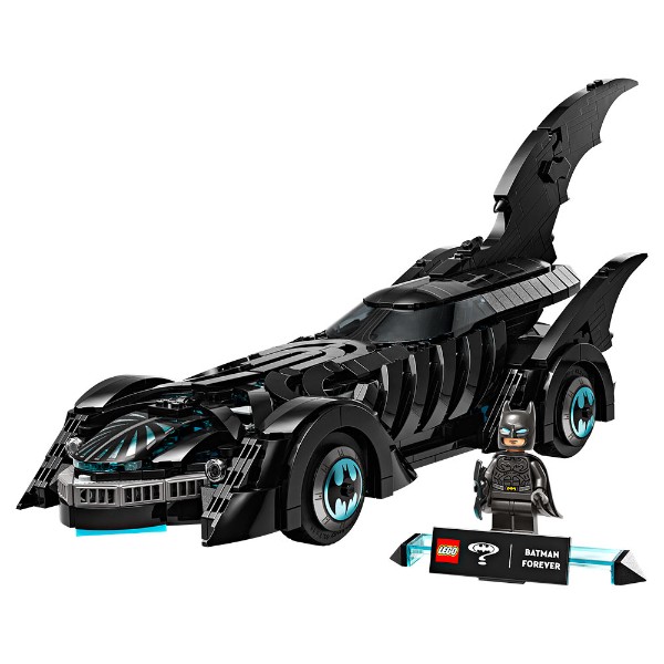DC Comics - LEGO Batman Forever Batmobile 76304 - Packshot 2