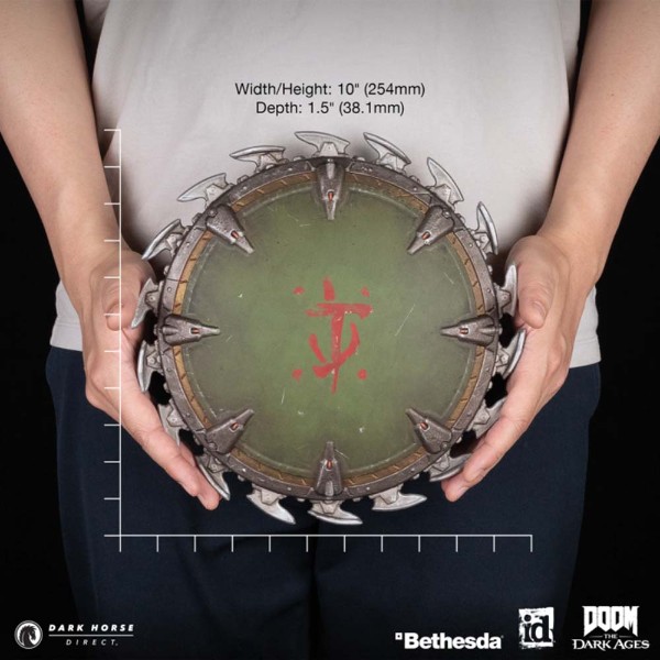 Doom: The Dark Ages - Slayer Shield Saw 10" Replica - Packshot 6