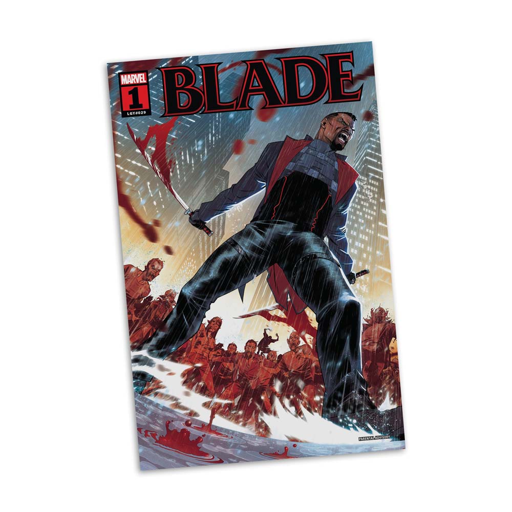 Marvel - Blade (Blade #1) Red Platinum Edition 1/6 Scale Figure with Comic Book - Packshot 5