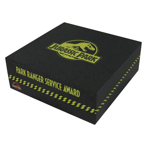 Jurassic Park - Ranger Service Award Collector's Box - Packshot 3