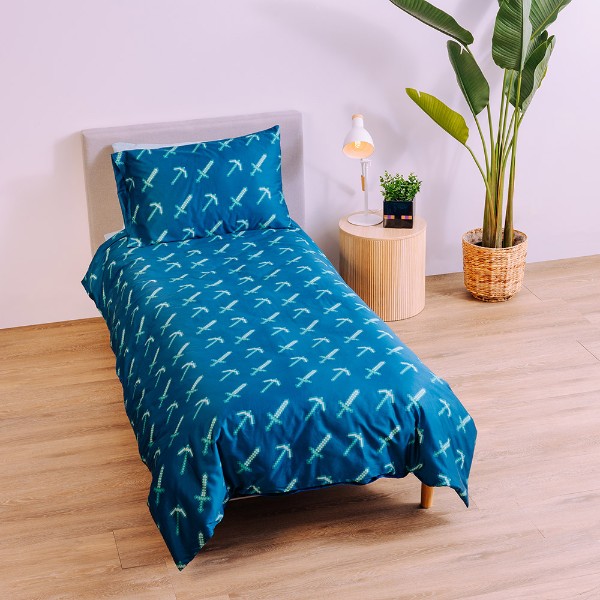 Minecraft - Creeper Nights Quilt Cover Set - Single - Packshot 2