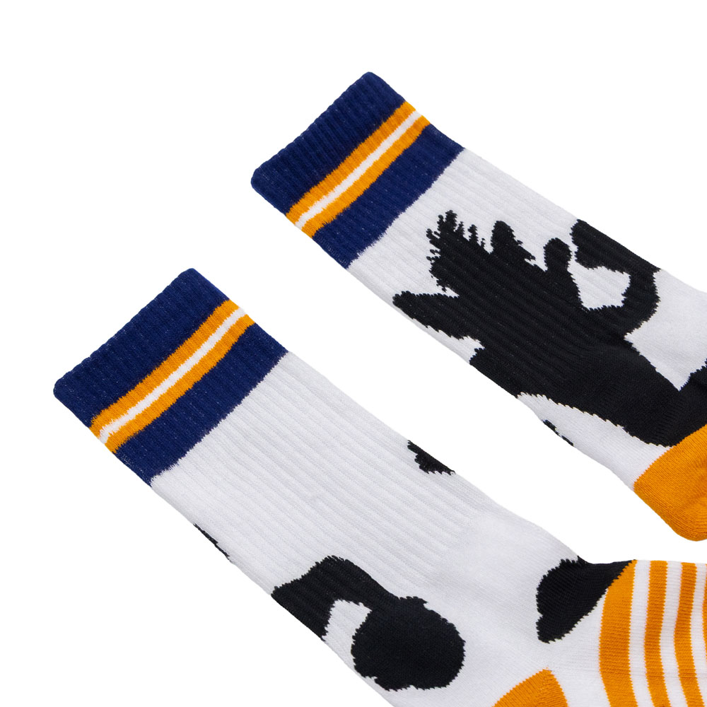 Crash Bandicoot - Crash Running Silhouette Sport Socks - Packshot 2