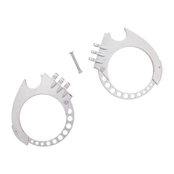DC Comics - Batman - Batman Forever Bat Cuff Replica Bracelet - Packshot 4
