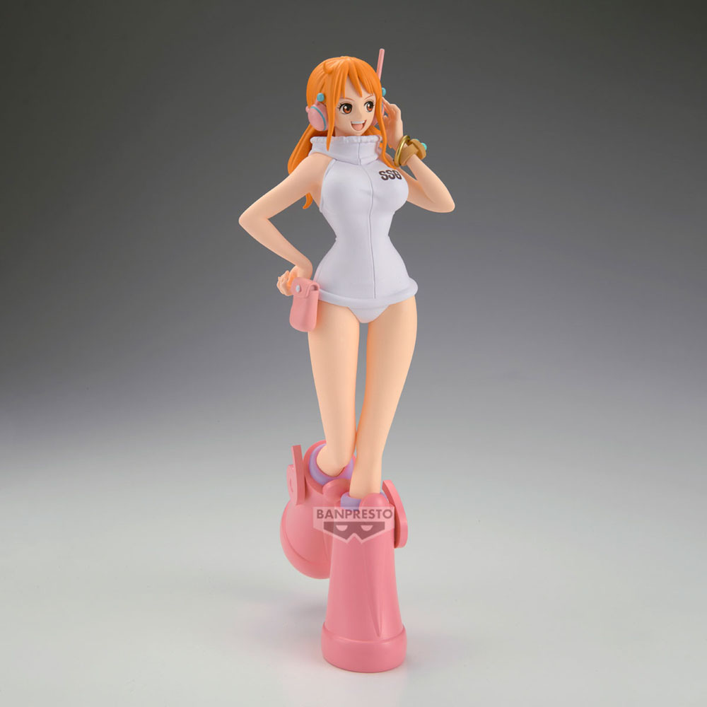 BANDAI Banpresto - One Piece - GLITTER＆GLAMOURS -ONE PIECE FILM GOLD Nami Movie Style- Figure Gold Color