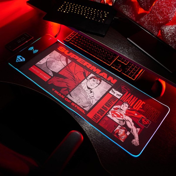 Mat Computer Led Dc DC Comics - Numskull XL RGB Gaming Mat with 15W Wireless Charger - PC ...