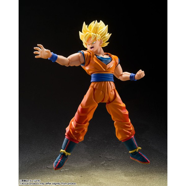 Dragon Ball Z - Super Saiyan Son Goku S.H.Figuarts Action Figure - Packshot 2