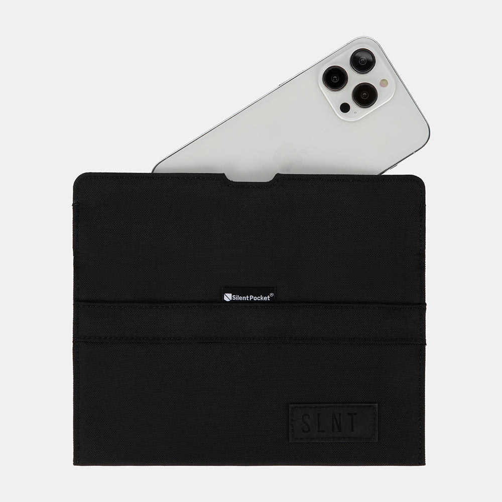 SLNT - E3 Faraday Backpack (Black) - Packshot 3