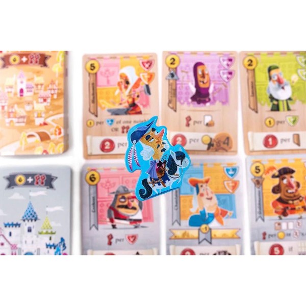 Castle Combo Card Game - Packshot 3