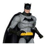 DC Multiverse - Batman - Batman (Golden Age) Red Platinum Edition 7" Action Figure - Packshot 4