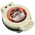 Star Wars - The Mandalorian - The Child Waffle Maker - Packshot 1