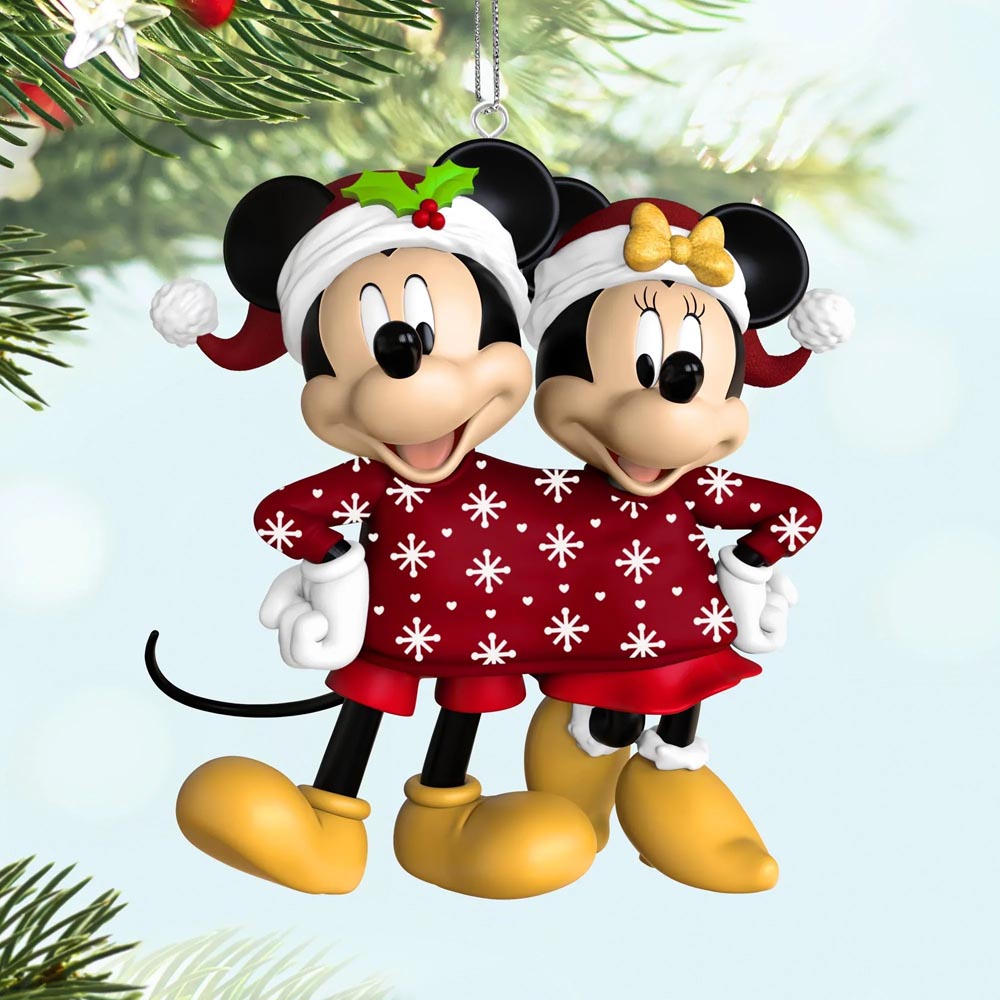 Disney - Mickey & Minnie Sweater-Sharing Sweethearts 2025 Hallmark Keepsake Ornament - Packshot 3