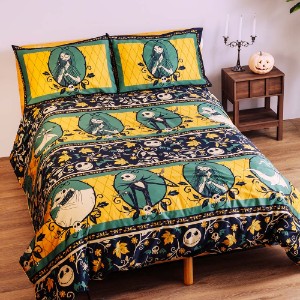 Disney - The Nightmare Before Christmas - Floral Quilt Cover Set - Queen